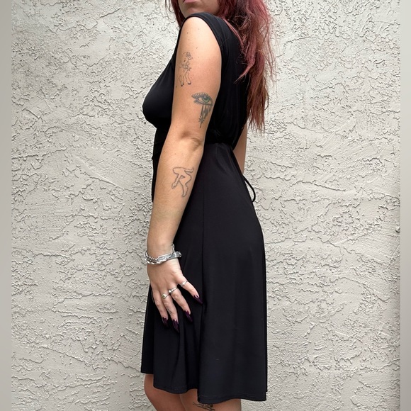 Vintage Little Black Dress with Tie Waist - Picture 6 of 10